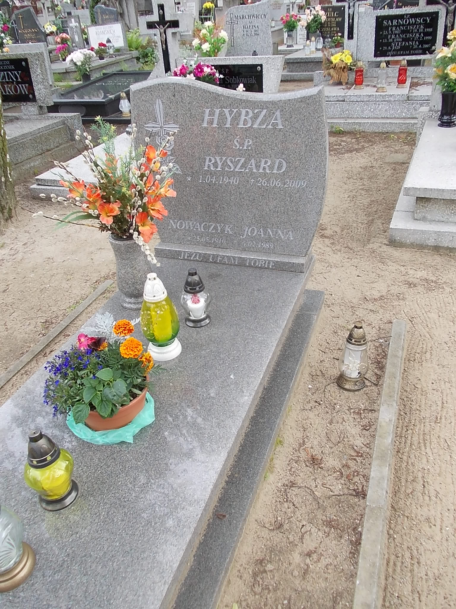 Ryszard Hybza 1940 Gniezno Fara - Grobonet - Wyszukiwarka osób pochowanych