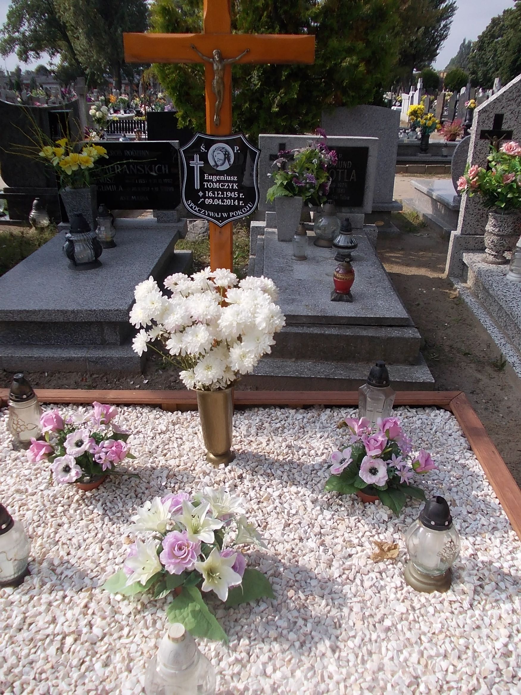 Eugeniusz Tomczyk 1945 Gniezno Fara - Grobonet - Wyszukiwarka osób pochowanych