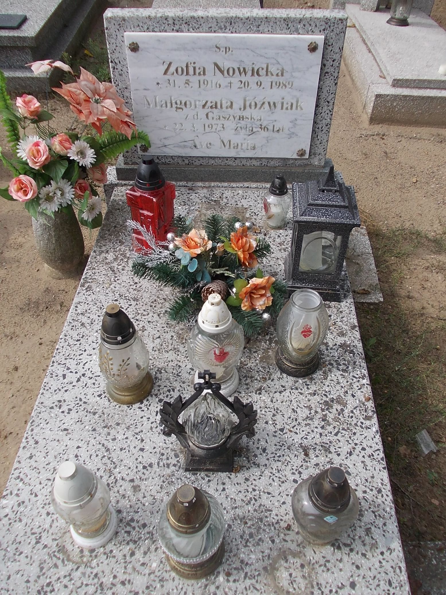 Małgorzata Jóźwiak 1973 Gniezno Fara - Grobonet - Wyszukiwarka osób pochowanych