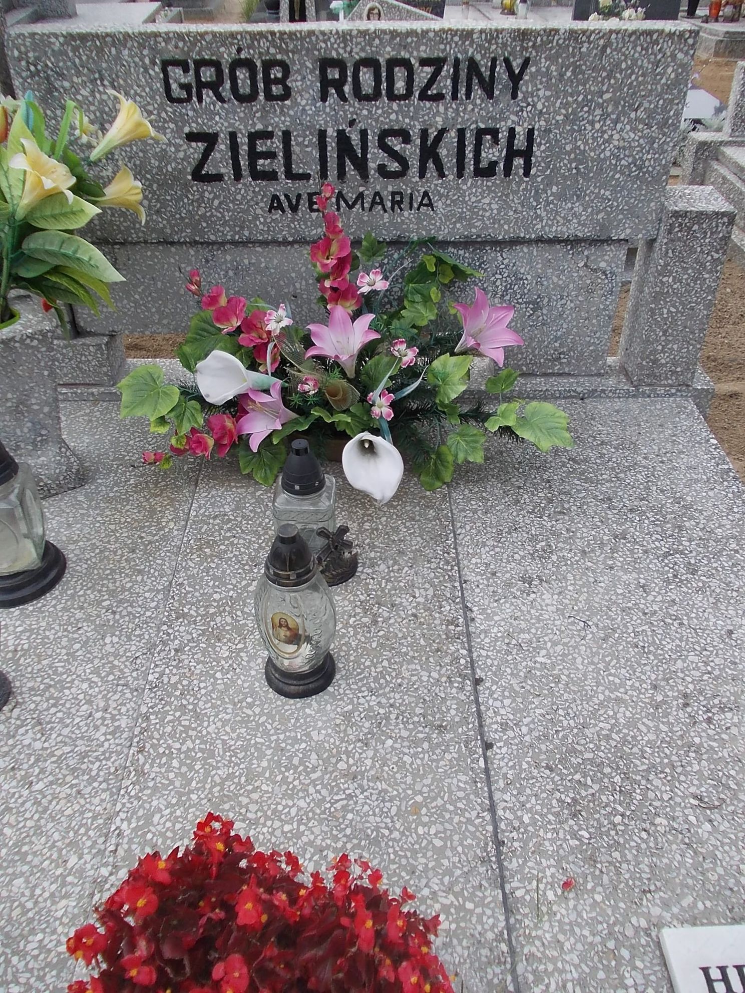 Grób Jan Zieliński