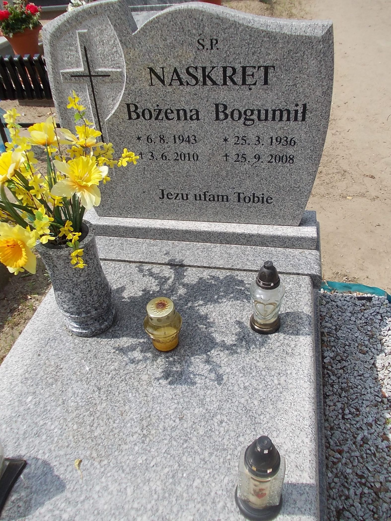Grób Bożena Naskręt
