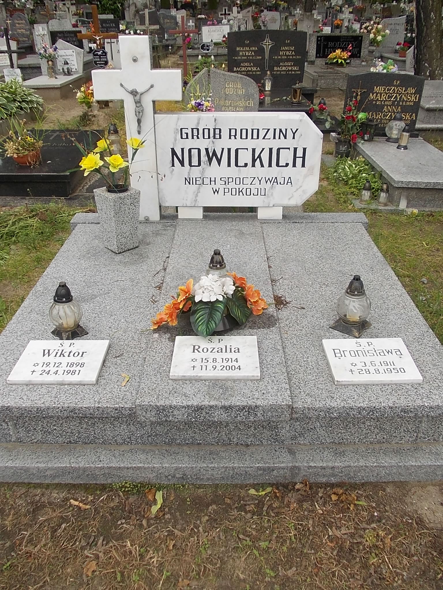 Urszula Nowicka 1935 Gniezno Fara - Grobonet - Wyszukiwarka osób pochowanych