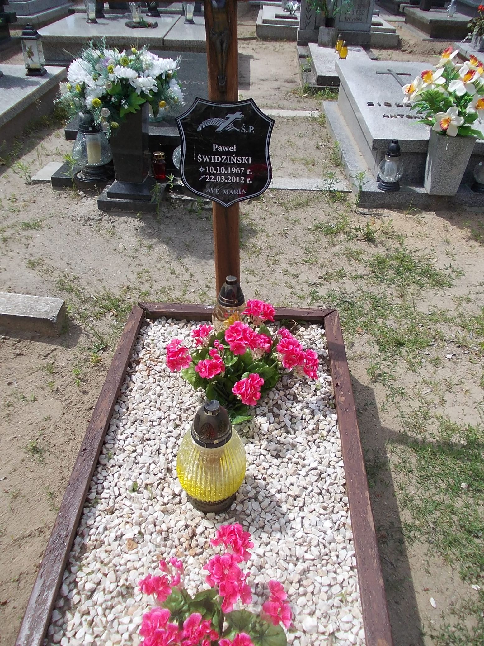 Grób Paweł Świdziński