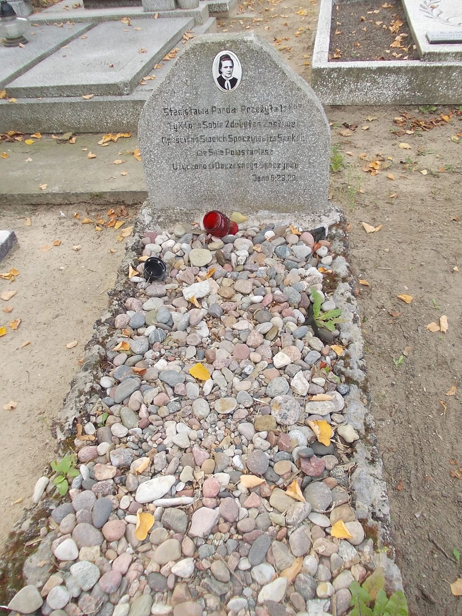 Jolanta Mikołajczak 1960 Gniezno Fara - Grobonet - Wyszukiwarka osób pochowanych