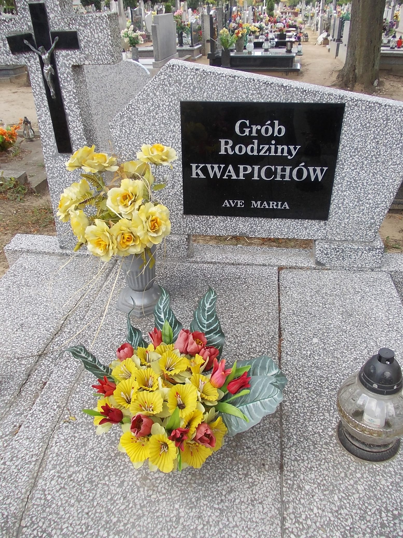   Gniezno Fara - Grobonet - Wyszukiwarka osób pochowanych